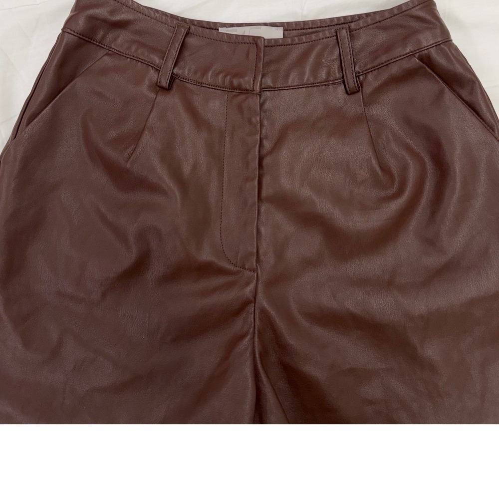 Crescent 545 Brown Faux Leather Shorts Size S High Rise Tailored Chocolate - Picture 8 of 16